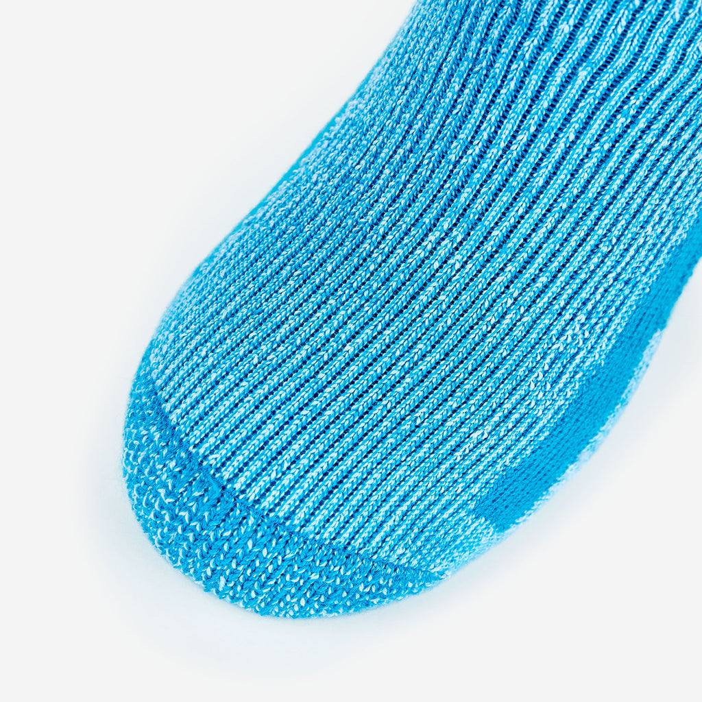 Thorlo Maximum Cushion Over-Calf Warm Skiing Socks | #color_arctic