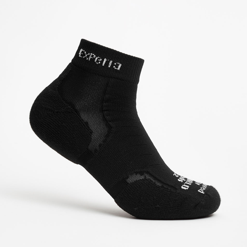 Thorlo Experia TECHFIT Light Cushion Ankle Socks | #color_black on black