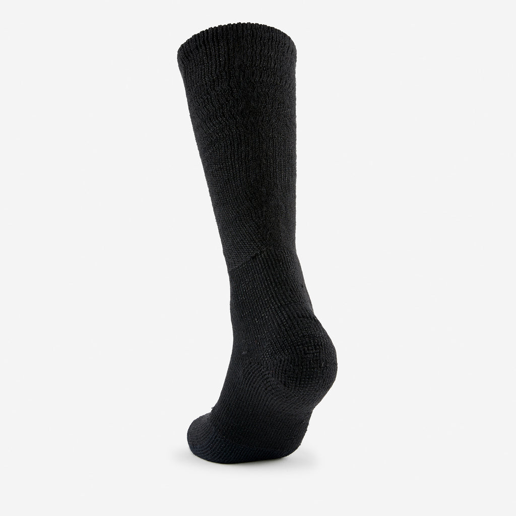 Thorlo Maximum Cushion Over-Calf Basketball Socks | #color_black