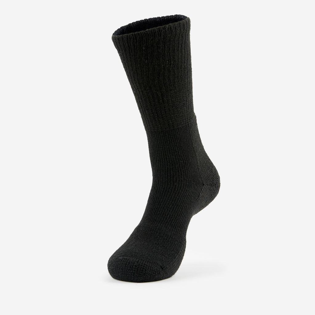 Thorlo Maximum Cushion Crew Basketball Socks | #color_black