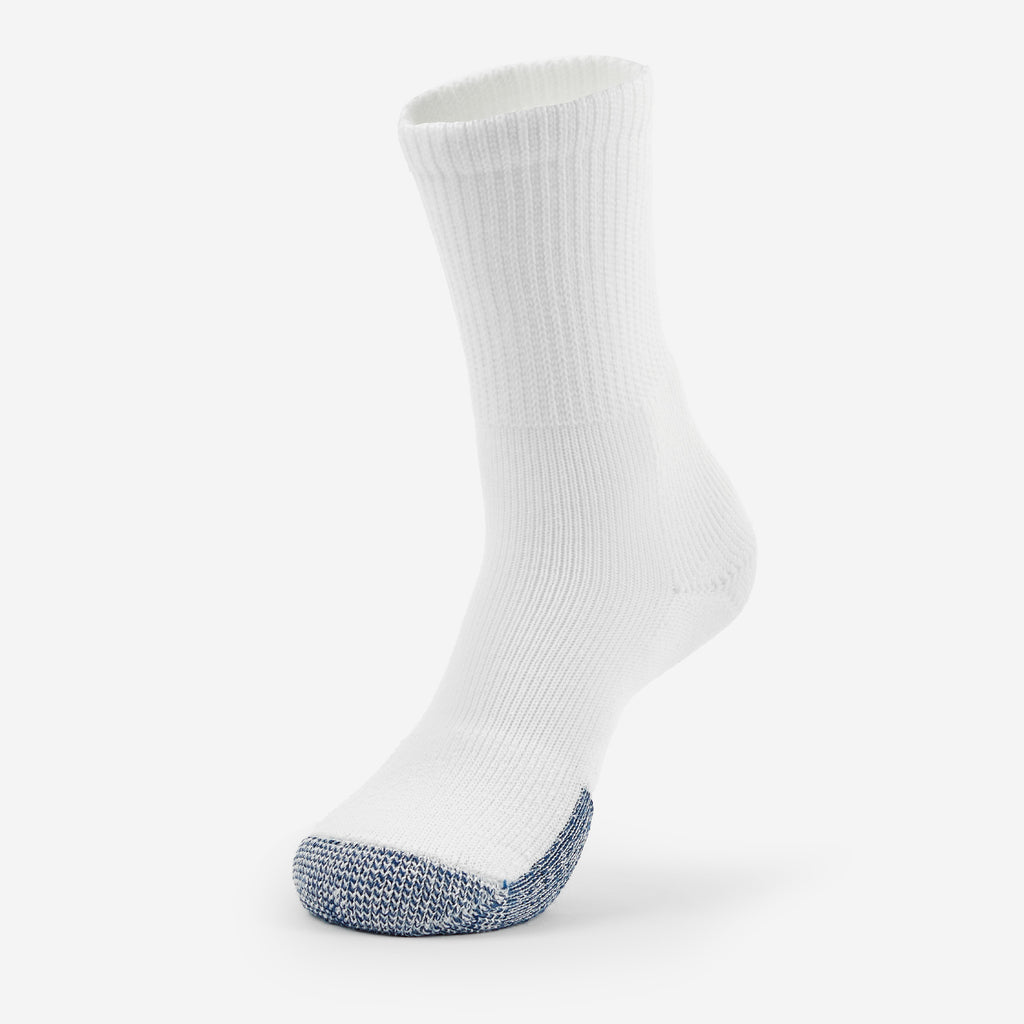 Thorlo Maximum Cushion Crew Basketball Socks | #color_white