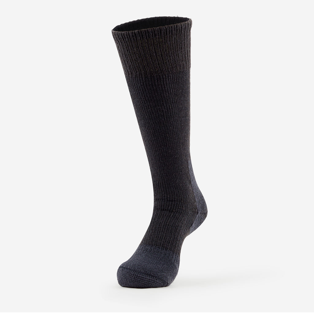 Thorlo Maximum Cushion Over-Calf Extreme Cold Socks | #color_black