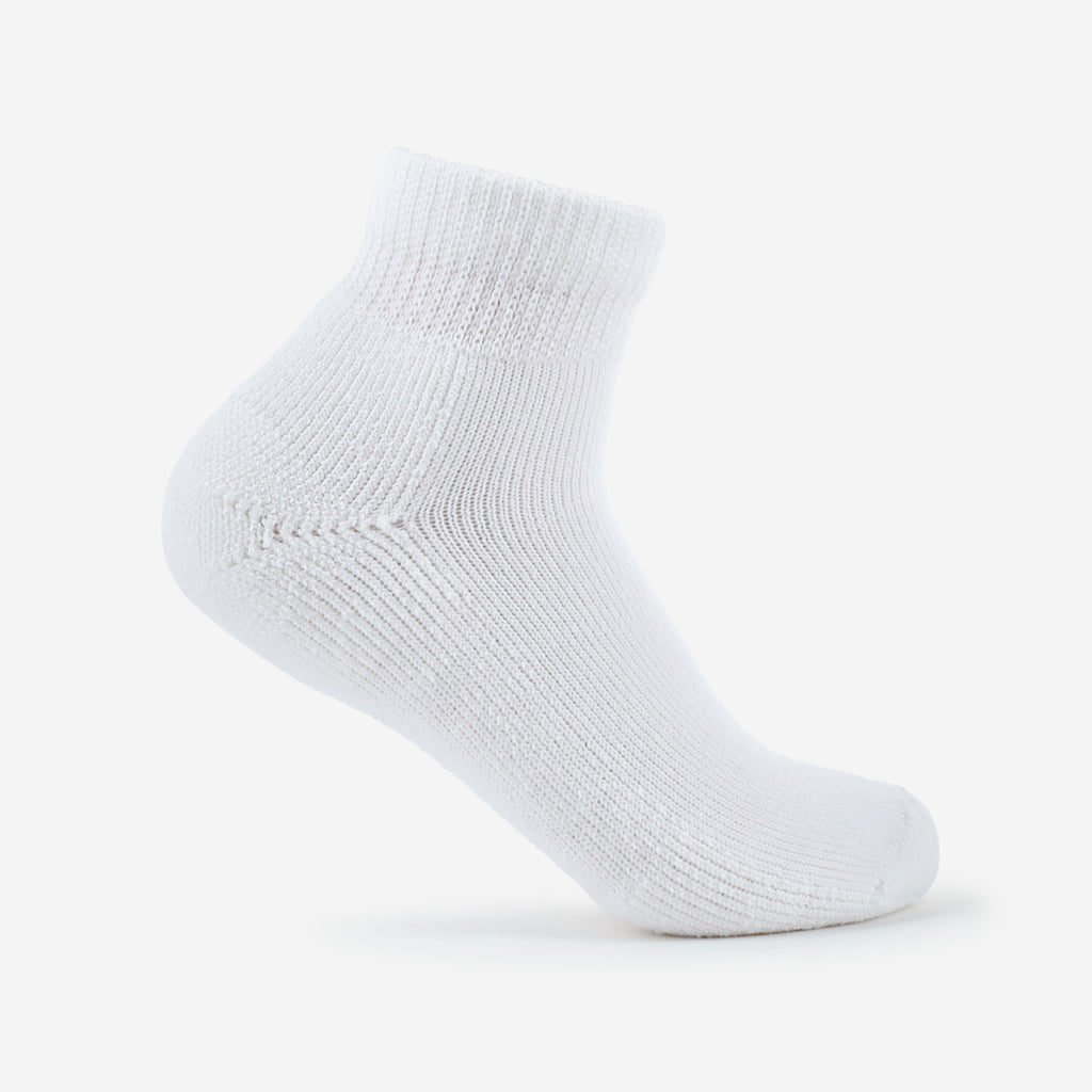 Thorlo Men's Moderate Cushion Ankle Diabetic Socks | #color_white