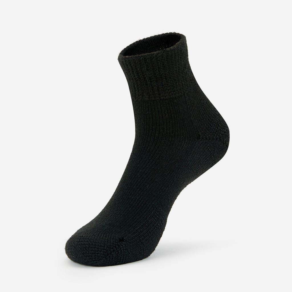 Thorlo Women's Moderate Cushion Ankle Diabetic Socks | #color_black