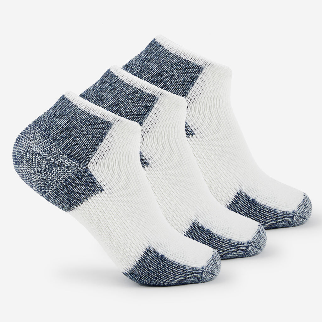 Thorlo Maximum Cushion Low-Cut Runners Socks (3 Pairs) | #color_white/navy