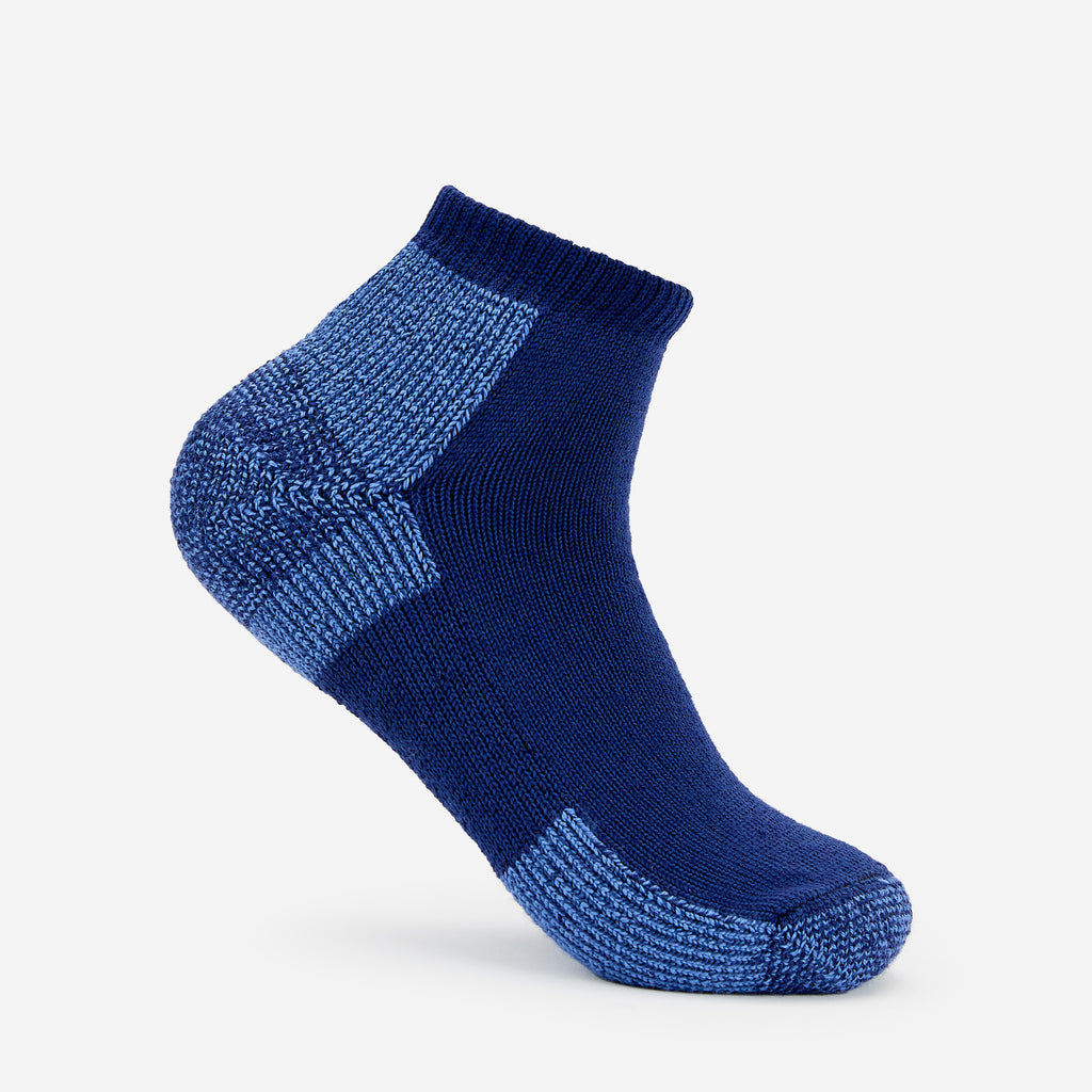 Thorlo Maximum Cushion Low-Cut Running Socks | #color_Navy