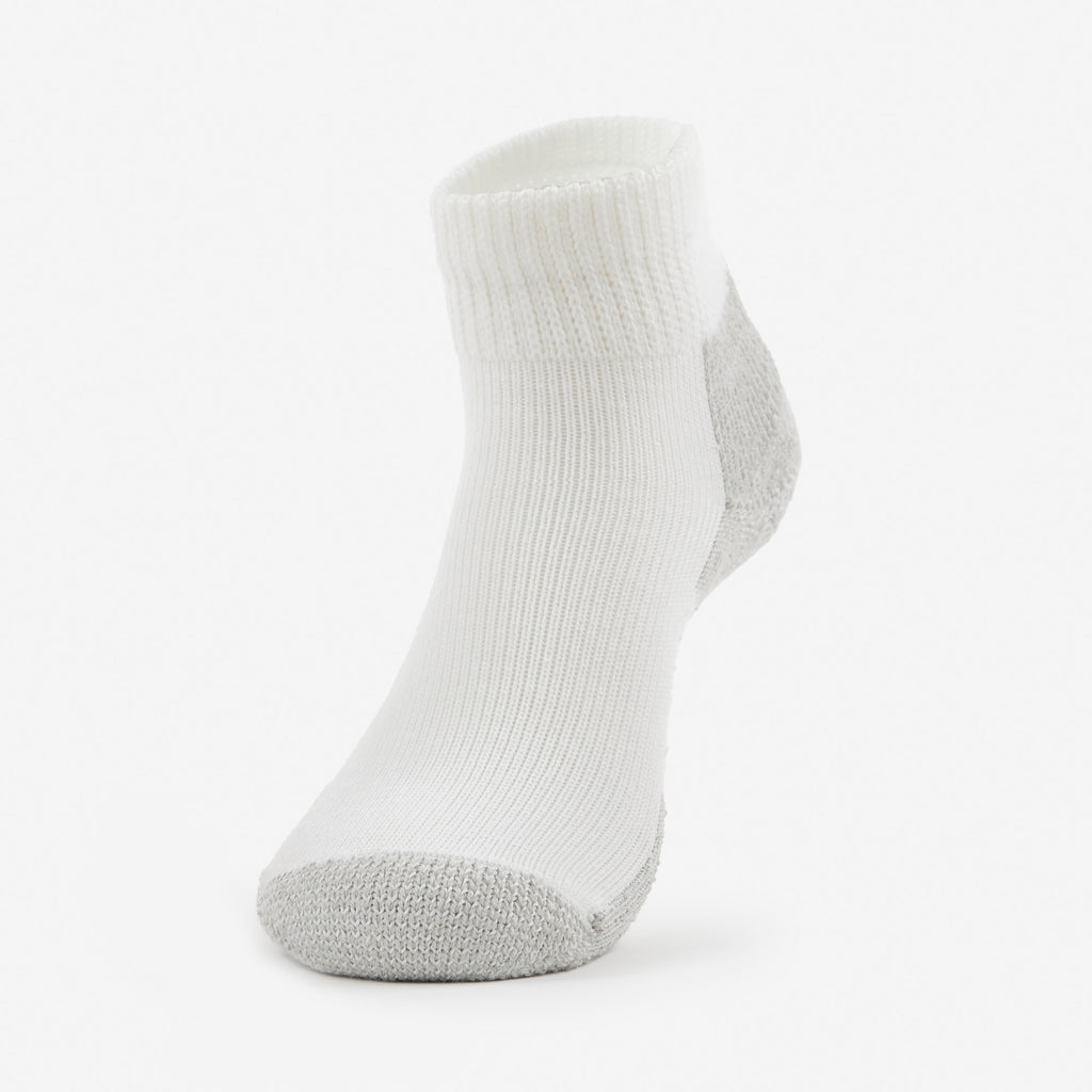 Thorlo Maximum Cushion Ankle Running Socks | #color_white/platinum