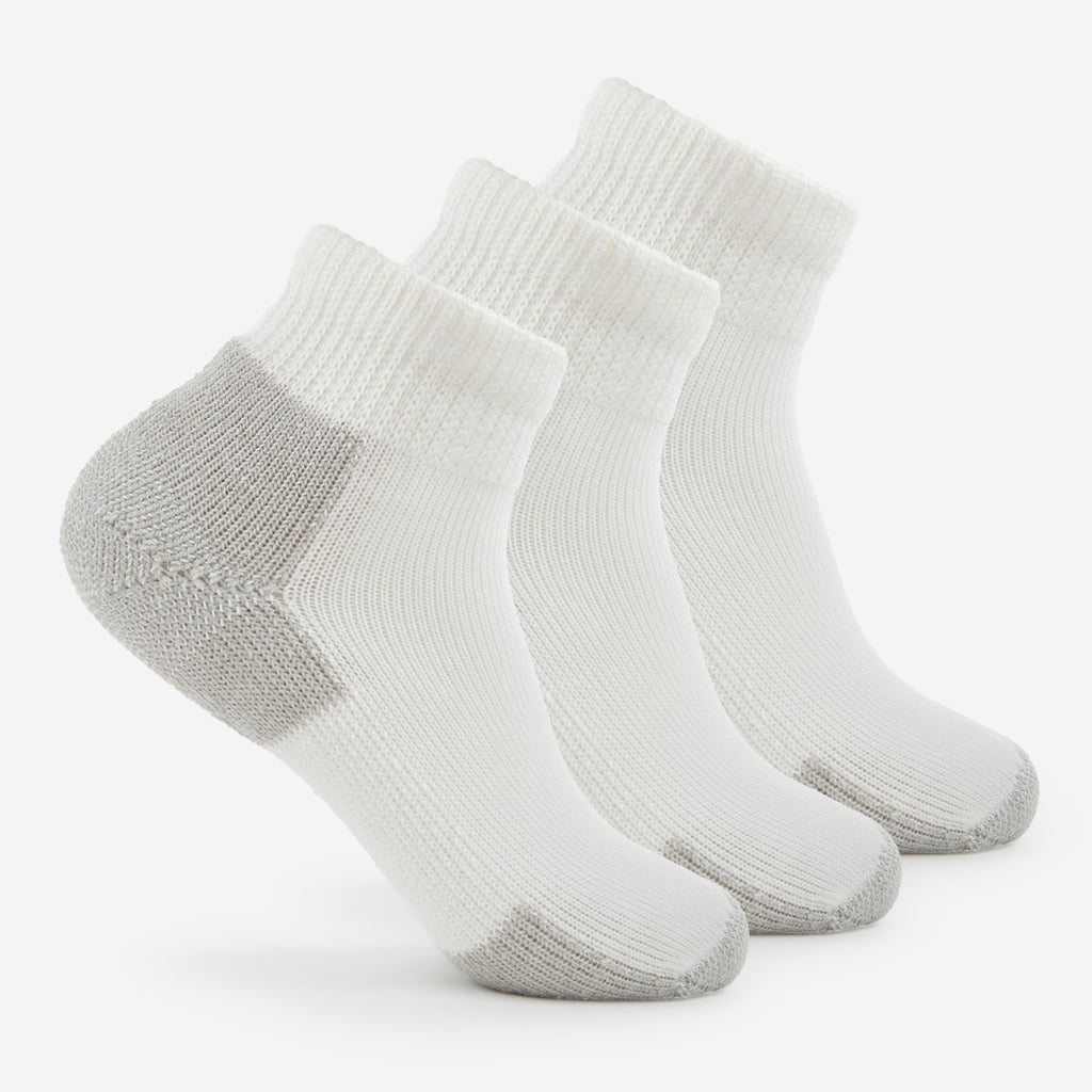 Thorlo Maximum Cushion Ankle Running Socks (3 Pairs) | #color_white/platinum