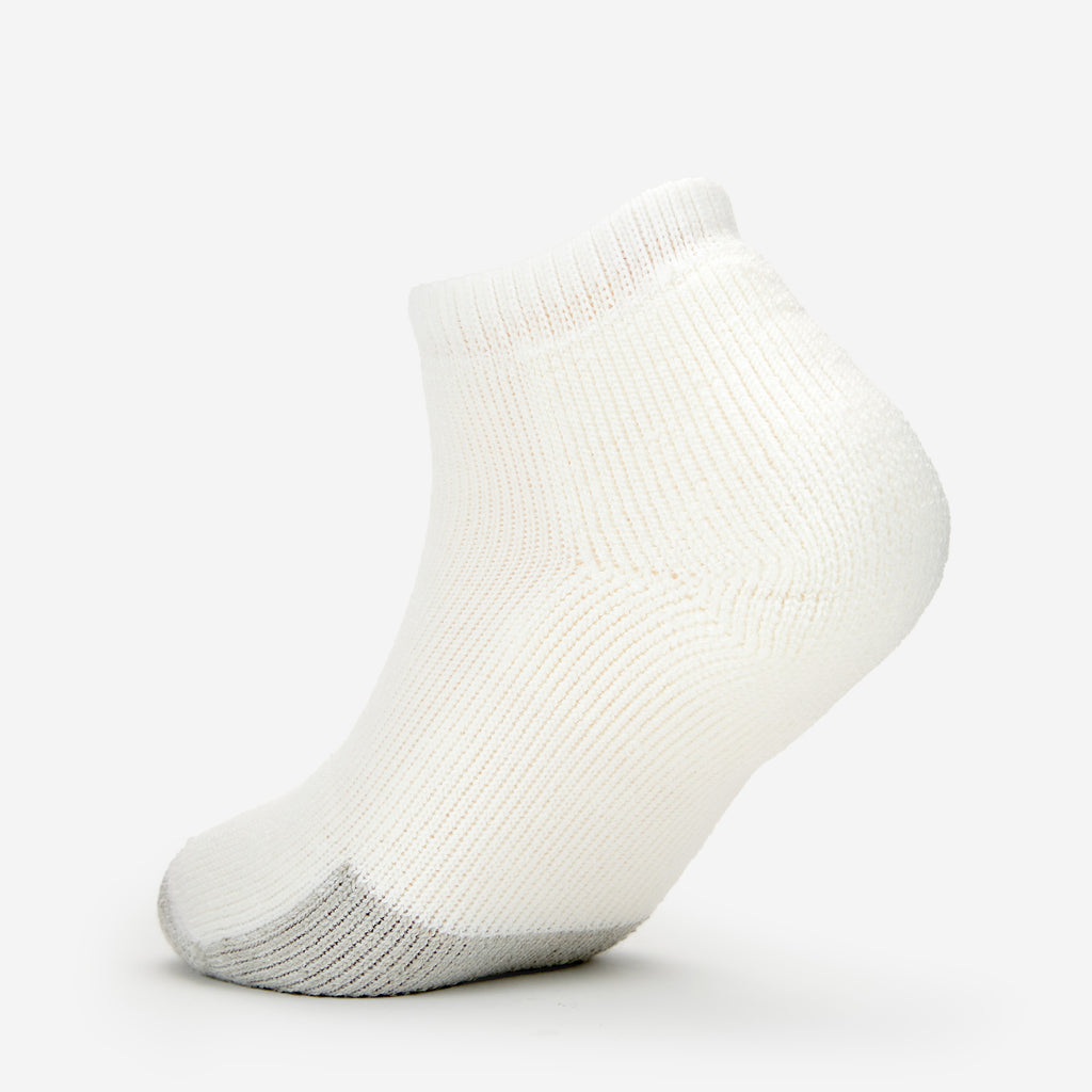 Thorlo Maximum Cushion Low-Cut Tennis Socks (3 Pairs) | #color_white