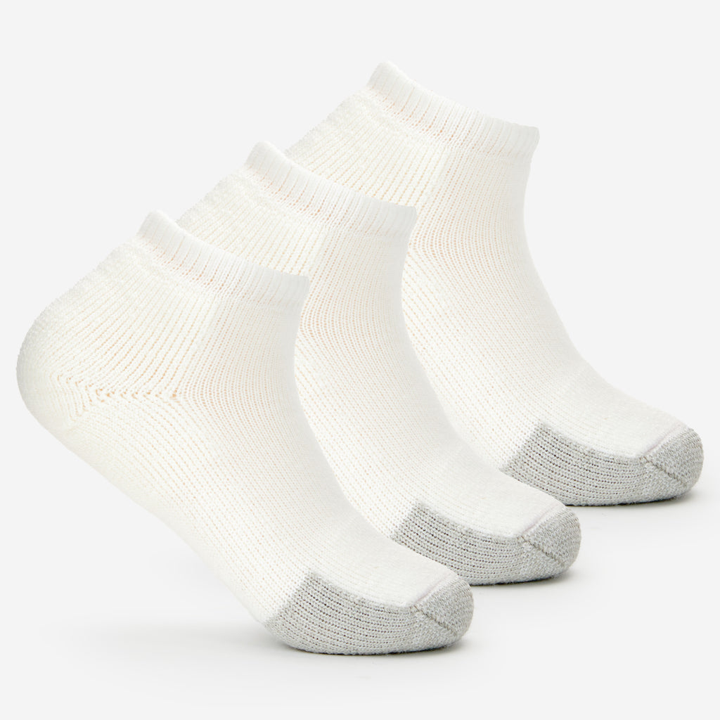 Thorlo Maximum Cushion Low-Cut Tennis Socks (3 Pairs) | #color_white