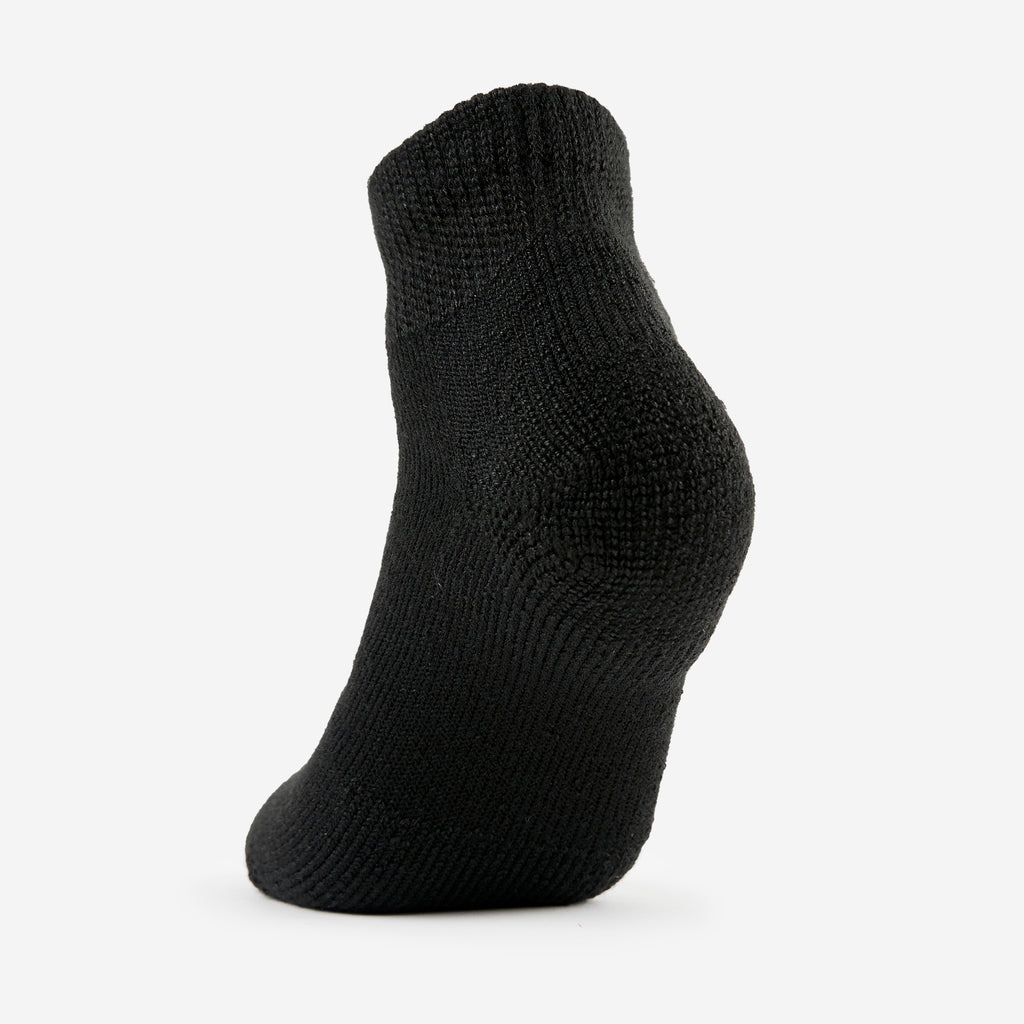 Thorlo Maximum Cushion Ankle Tennis Socks | #color_black