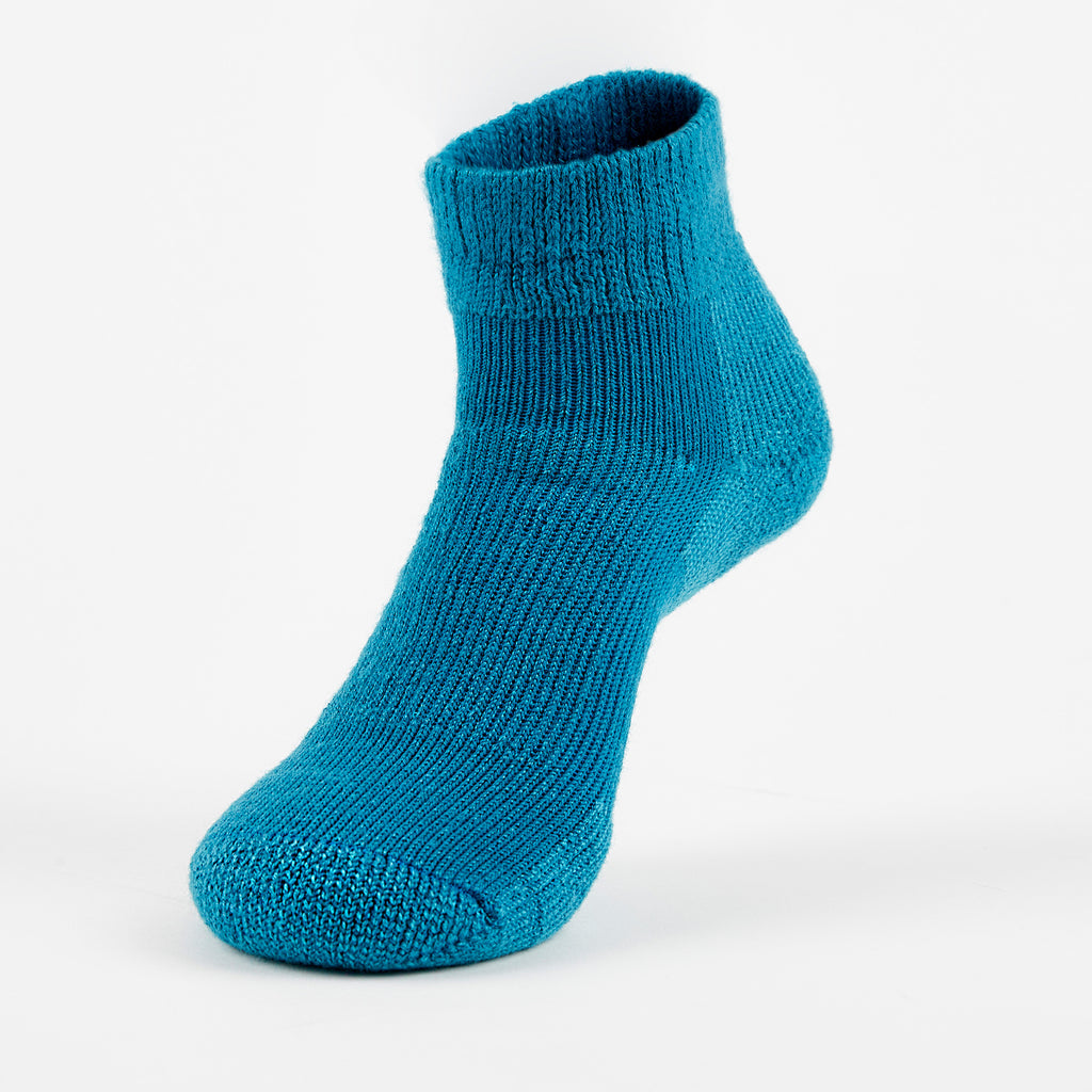 Thorlo Moderate Cushion Ankle Walking Socks | #color_Moss