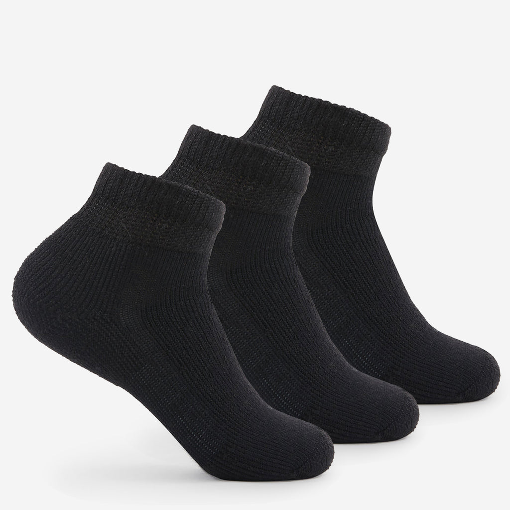 Thorlo Moderate Cushion Ankle Walking Socks (3 Pairs) | #color_black