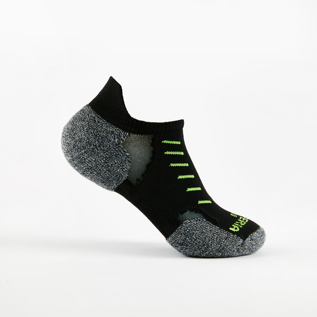 Thorlo Experia TECHFIT Light Cushion No-Show Tab Rocket Grip Socks | #color_Black/Yellow